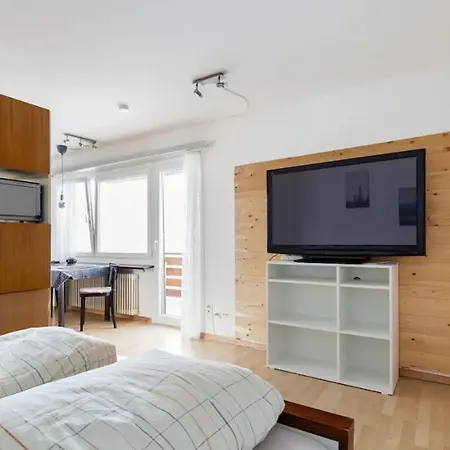 Apartment Simple Flat In Fee *