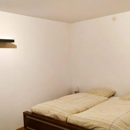 Simple Flat In Fee شقة Saas Fee
